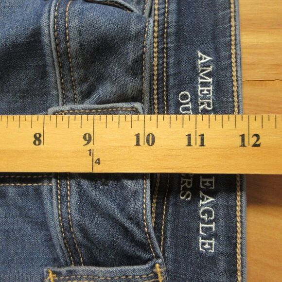 AMERICAN EAGLE Kick Crop Ripped Jeans Womens Sz 14 Distressed Stretch Blue Denim - Picture 13 of 16